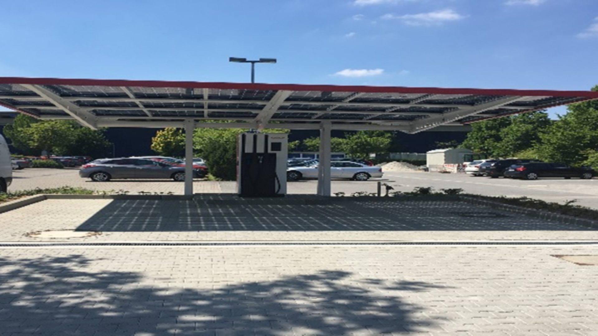 E-Tankstelle